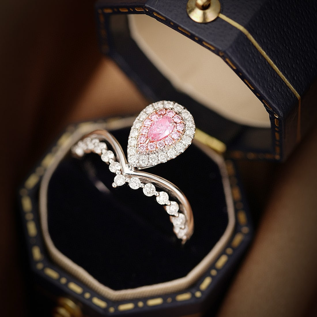 14k Gold 0.76 Ctw Natural Pink Diamond & Diamond Ring - 2