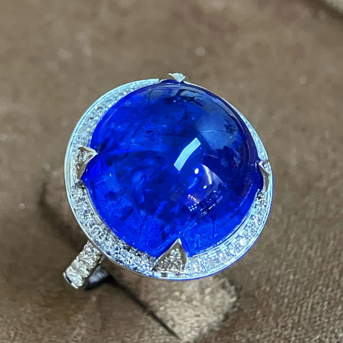 14k Gold 15.04 Ctw Natural Tanzanite & Diamond Ring - 3