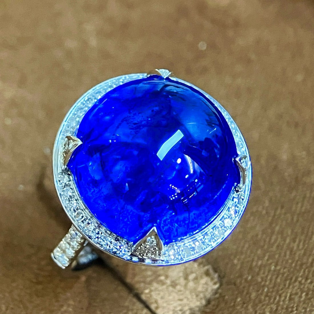 14k Gold 15.04 Ctw Natural Tanzanite & Diamond Ring - 4