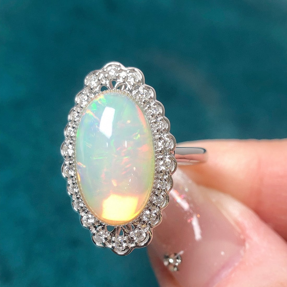 14k Gold 3.83 Ctw Natural Opal & Diamond Ring - 2