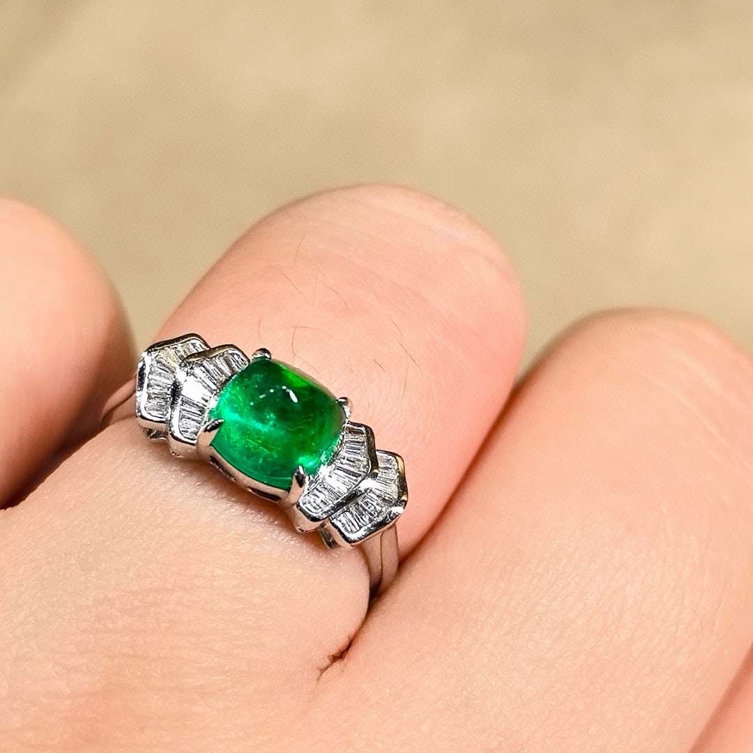 14k Gold 1.86 Ctw Vivid Green Natural Emerald & Diamond Ring - 6