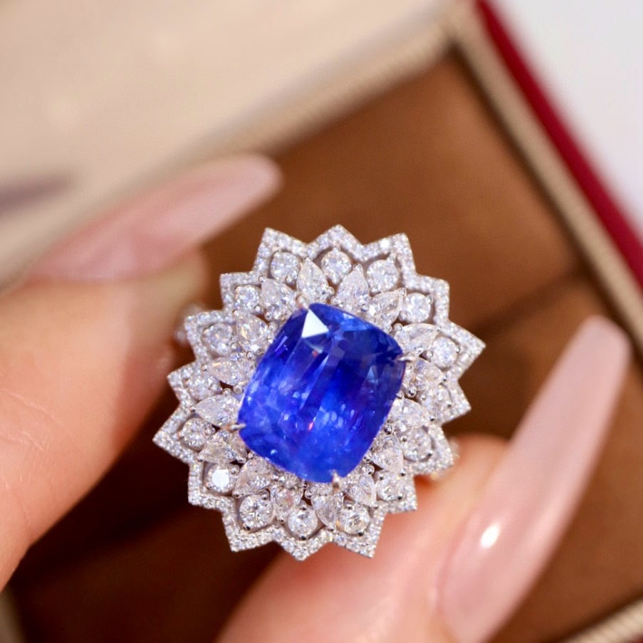 14k Gold 6.34 Ctw Natural Sapphire & Diamond Ring: Ref:230952085 // gold content:14k gold // ring size:7. 25us // // main gemstone:sapphire // shape:cushion // carat weight:5. 10ct // color:blue // treatment:natural // // adjacent gemstone 2 : diamond