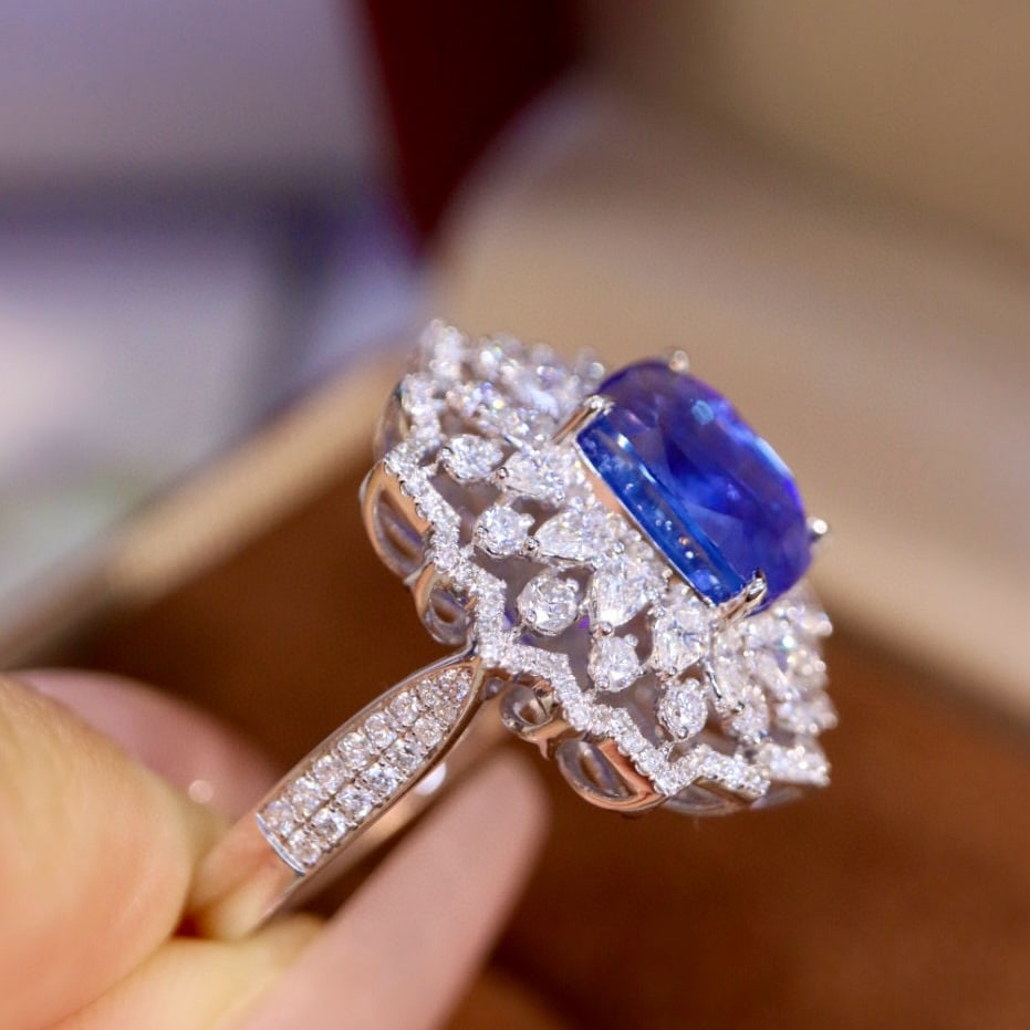 14k Gold 6.34 Ctw Natural Sapphire & Diamond Ring - 3