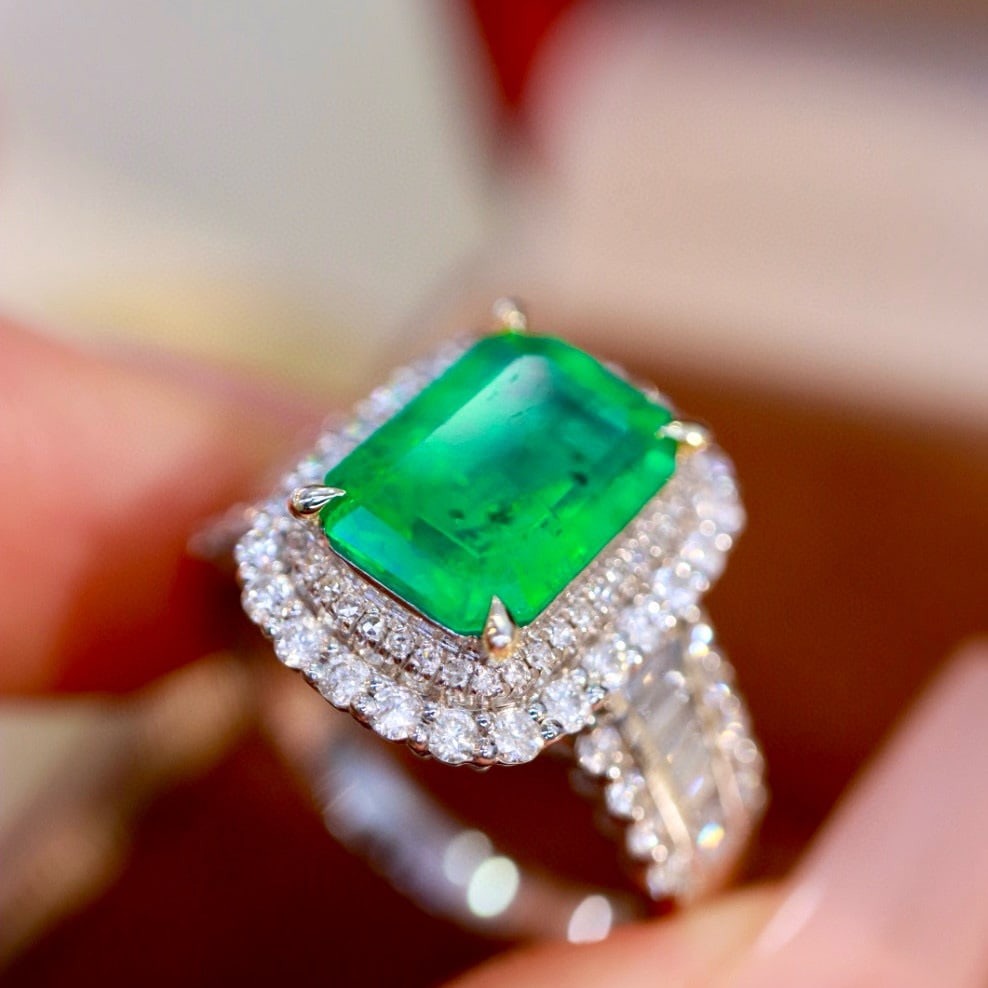 14k Gold 2.93 Ctw Natural Emerald & Diamond Ring - 2