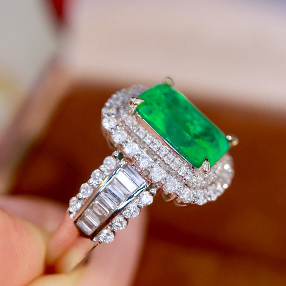 14k Gold 2.93 Ctw Natural Emerald & Diamond Ring - 3