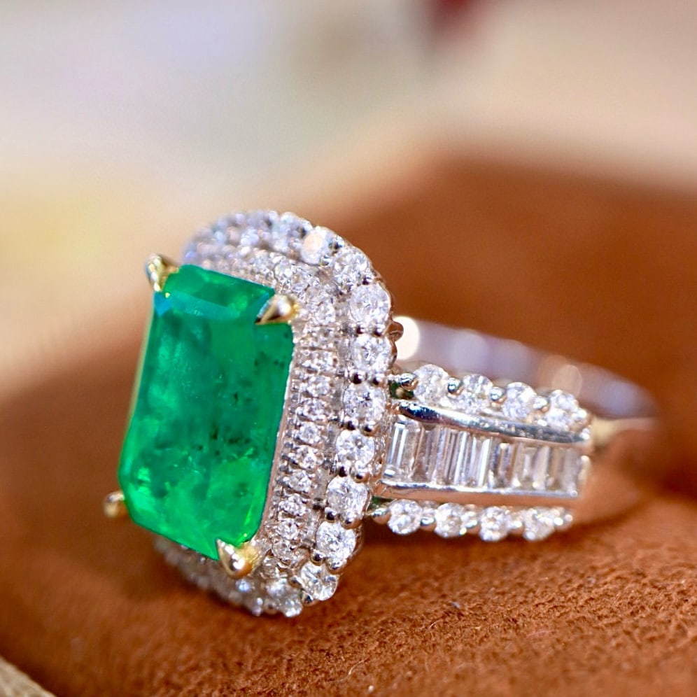 14k Gold 2.93 Ctw Natural Emerald & Diamond Ring - 4