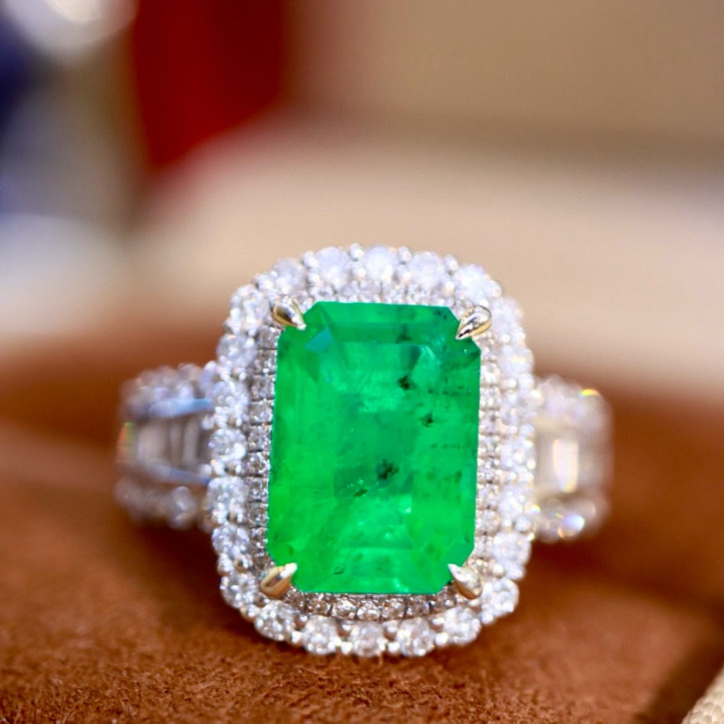 14k Gold 2.93 Ctw Natural Emerald & Diamond Ring - 5