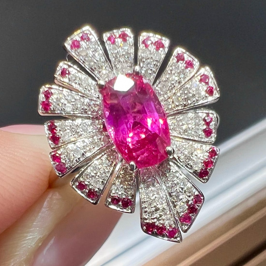 14k Gold 1.1 Ct Natural Ruby & Diamond Ring: Ref:230952095 // gold content:14k gold // ring size:7. 25us // // main gemstone:ruby // shape:cushion // carat weight:1. 1ct // color:red // treatment:natural // // adjacent gemstone 2 : diamond // sh