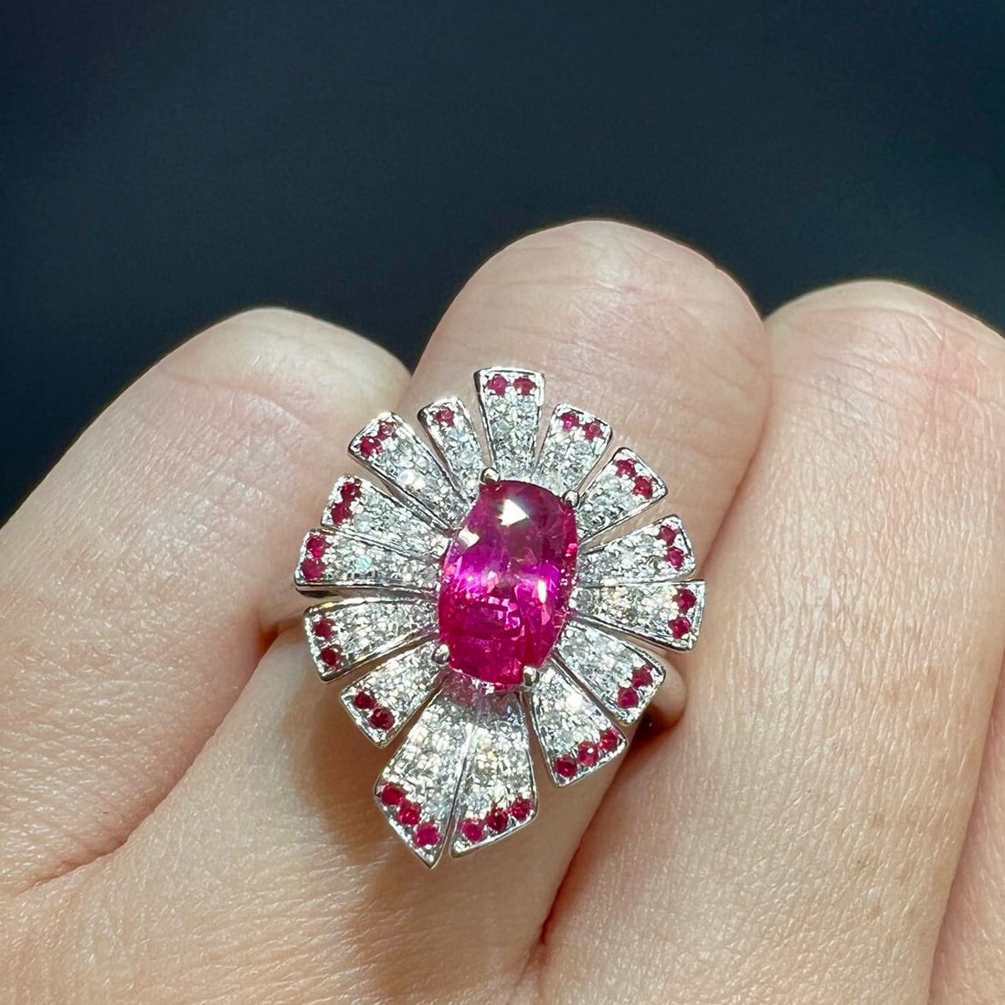 14k Gold 1.1 Ct Natural Ruby & Diamond Ring - 6