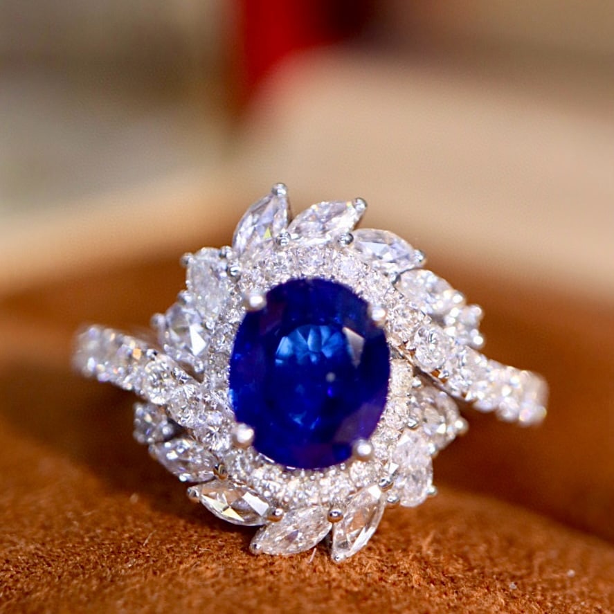 14k Gold 2.31 Ctw Natural Sapphire & Diamond Ring - 5