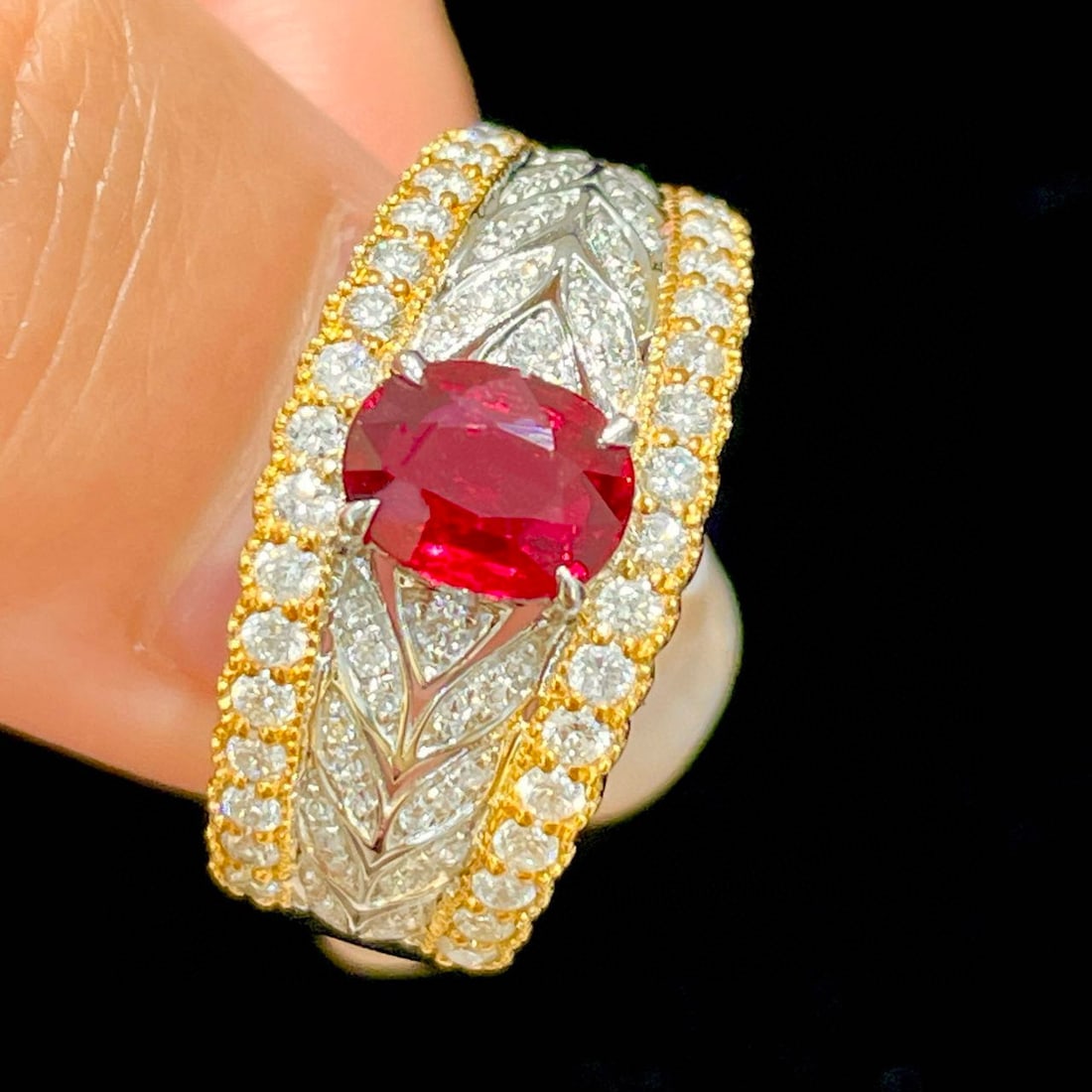 14k Gold 1 Ct Natural Ruby & Diamond Ring: Ref:230952103 // gold content:14k gold // ring size:7. 25us // // main gemstone:ruby // shape:oval // carat weight:1ct // color:pigeonblood red // treatment:natural // // adjacent gemstone 2 : diamond