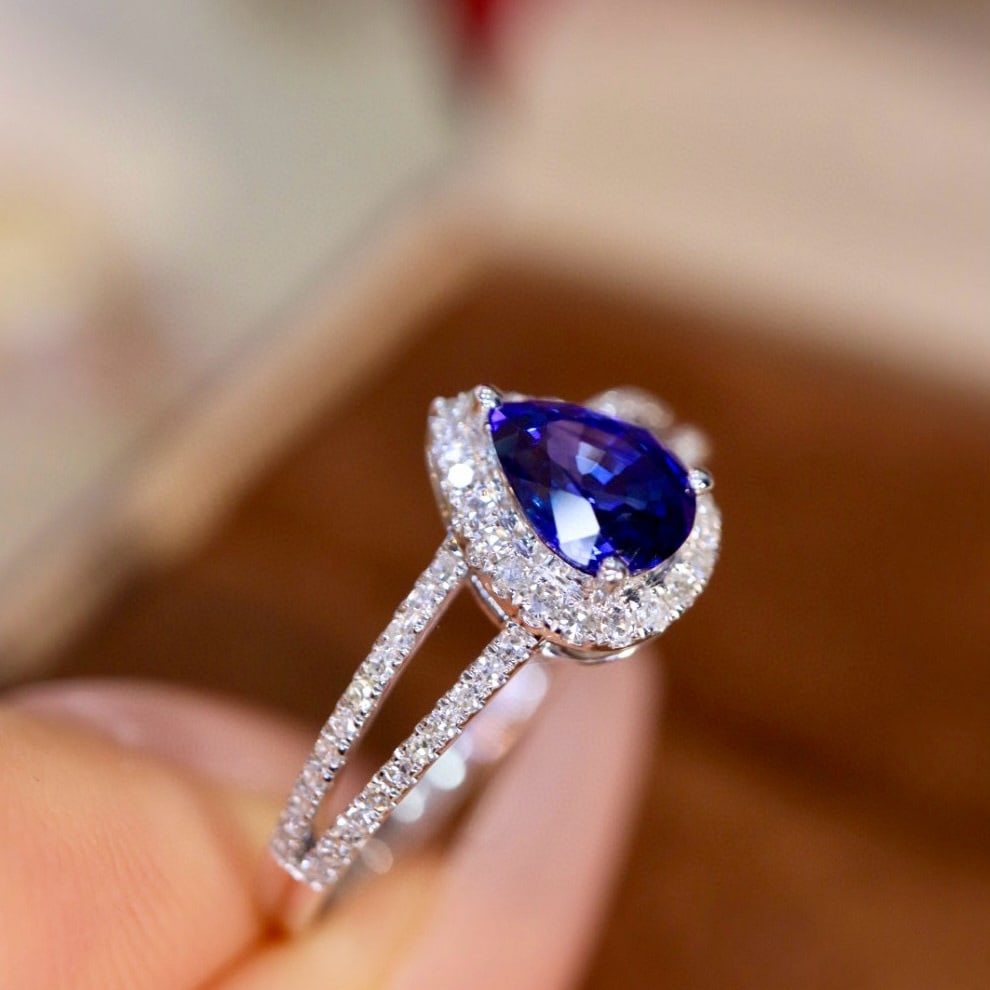 14k Gold 0.89 Ctw Natural Sapphire & Diamond Ring - 3