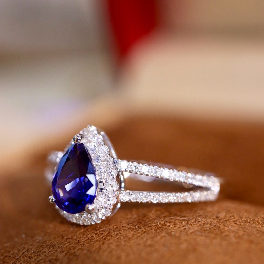 14k Gold 0.89 Ctw Natural Sapphire & Diamond Ring - 4