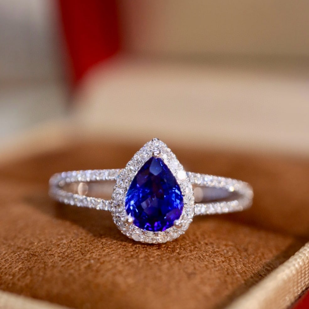 14k Gold 0.89 Ctw Natural Sapphire & Diamond Ring - 5