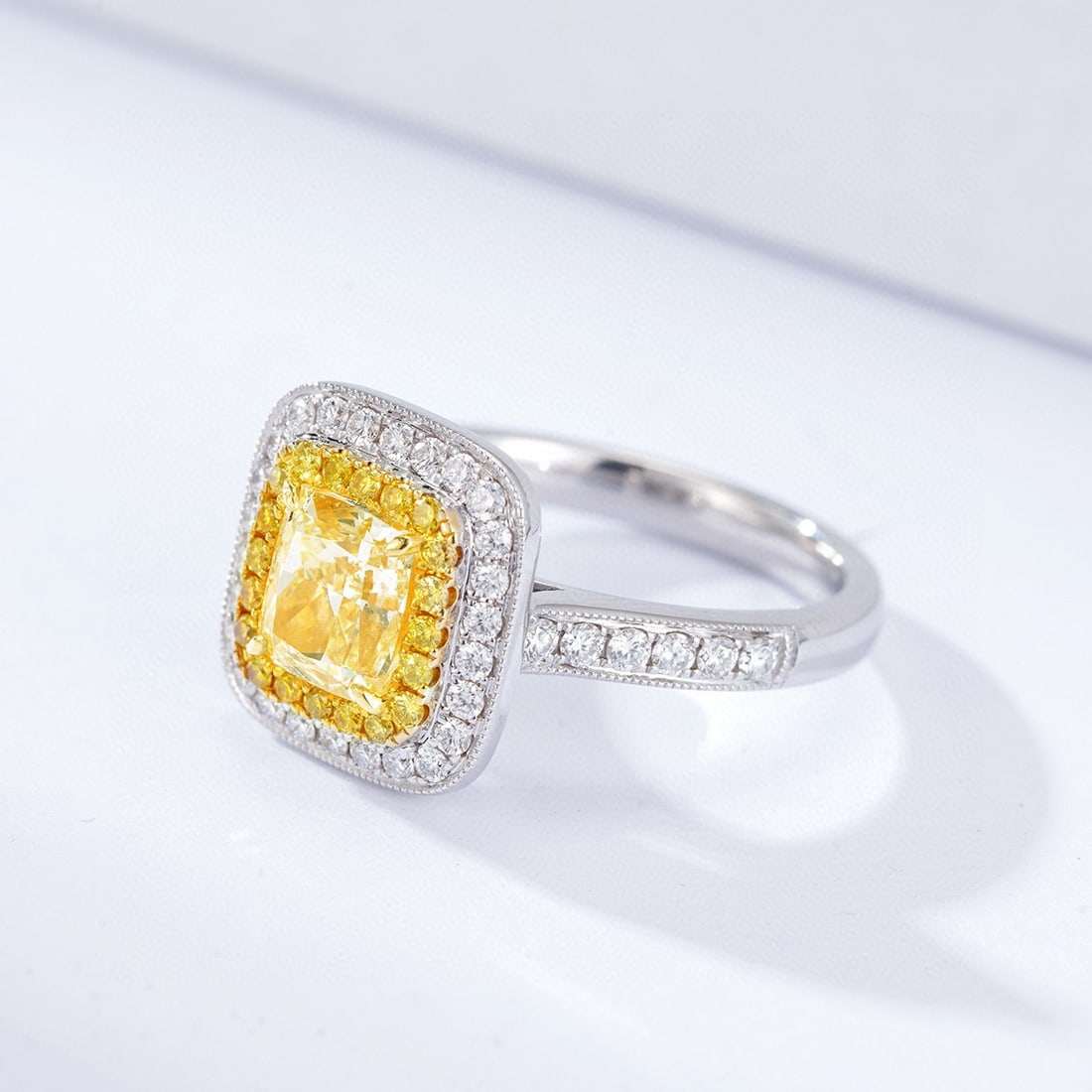 Gia Certified 14k Gold 2.06 Ctw Natural Yellow Diamond & Diamond Ring - 3