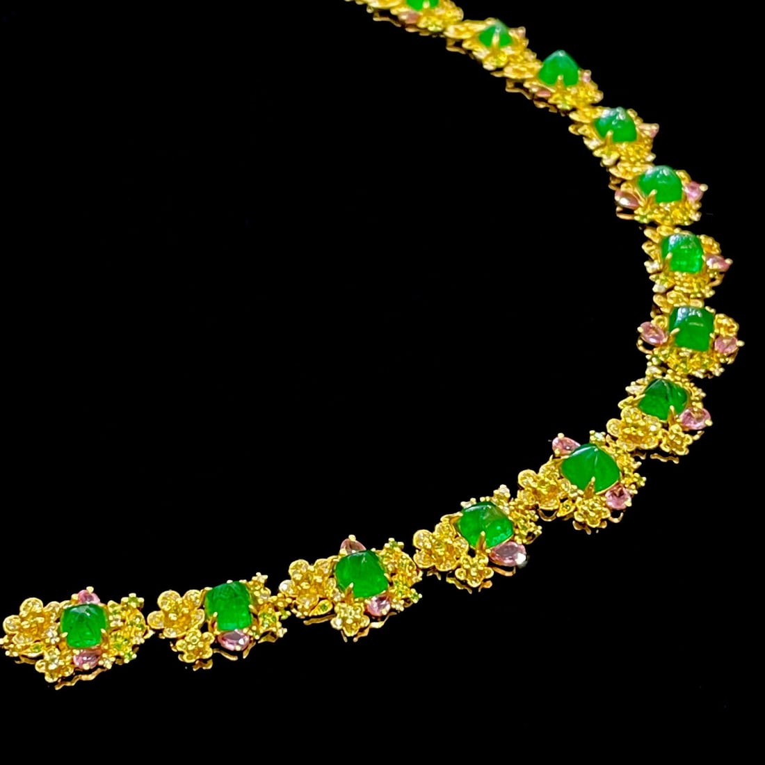 14k Gold 10.2 Ct Natural Emerald & Sapphire & Tsavorite & Diamond Necklace - 6