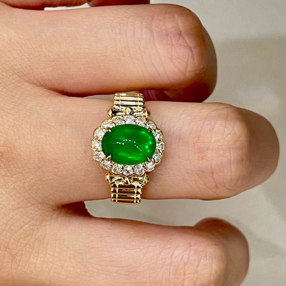 14k Gold 2.3 Ct Vivid Green Natural Emerald & Diamond Ring - 5
