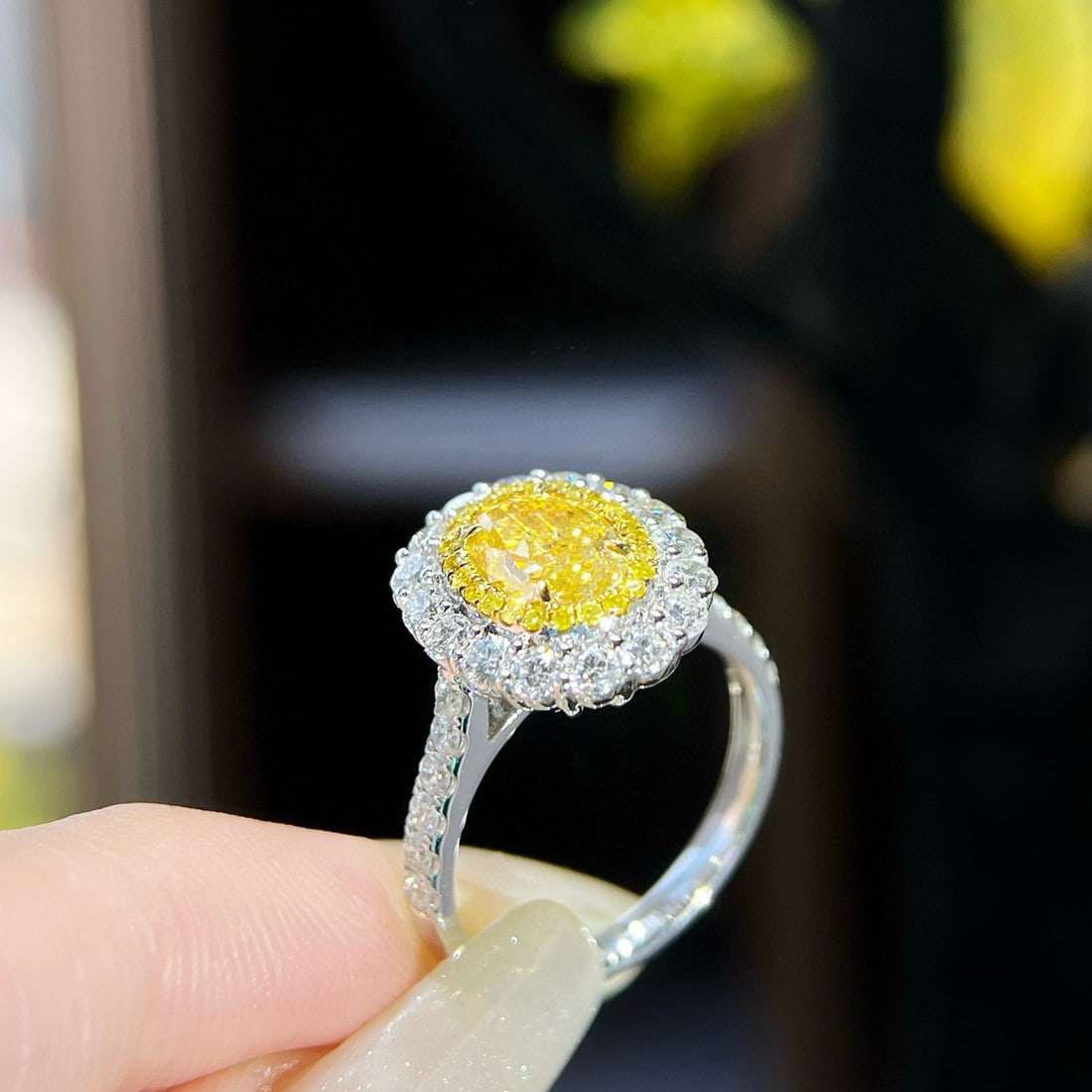 Gia Certified 14k Gold 2.73 Ctw Natural Yellow Diamond & Diamond Ring - 4