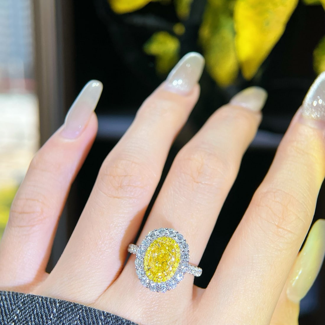 Gia Certified 14k Gold 2.73 Ctw Natural Yellow Diamond & Diamond Ring - 6