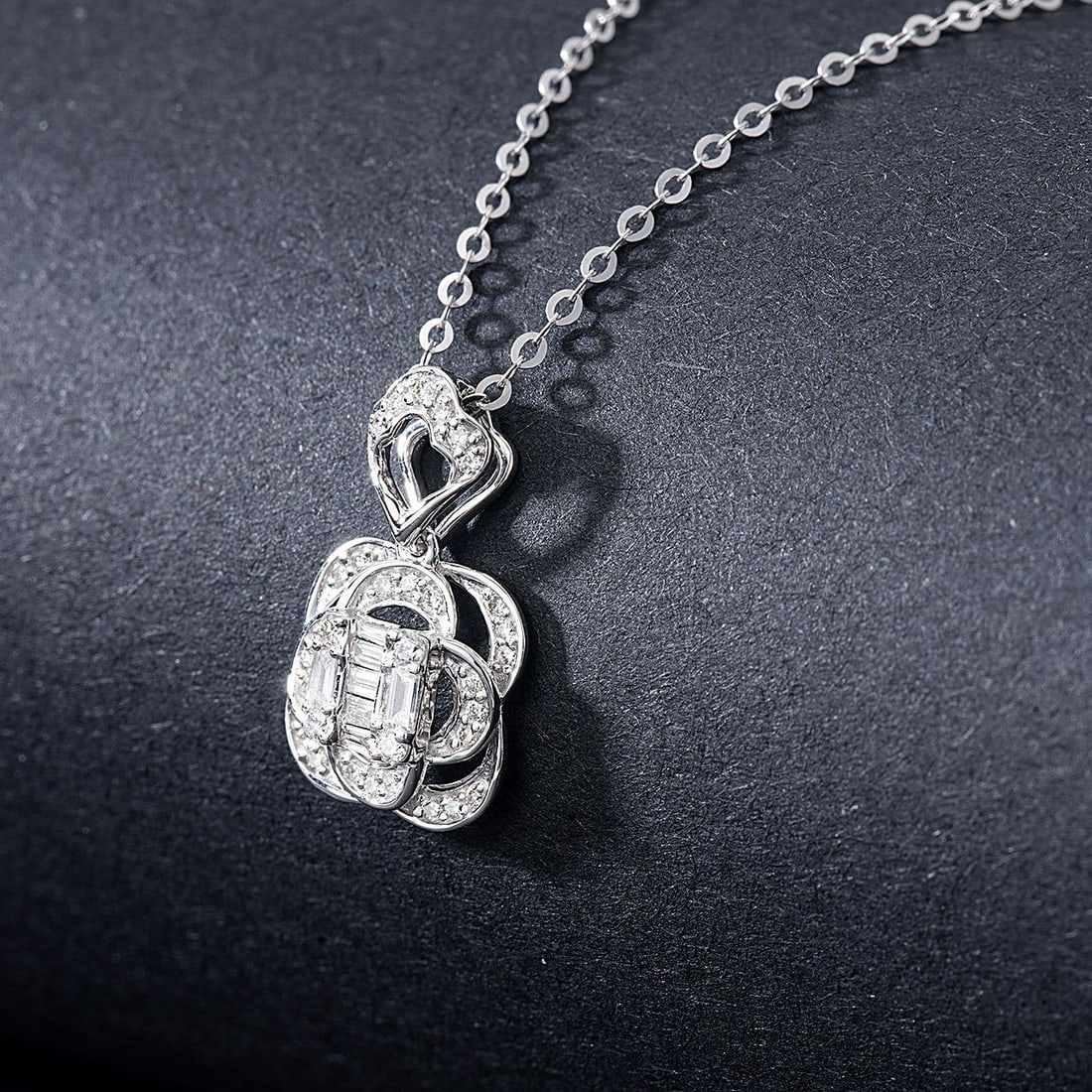 14k Gold 0.25 Ctw Natural H Diamond Pendant( Without Chain ) - 3