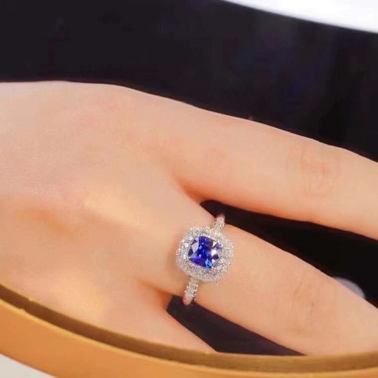 14k Gold 1.37 Ctw Natural Sapphire & Diamond Ring - 5