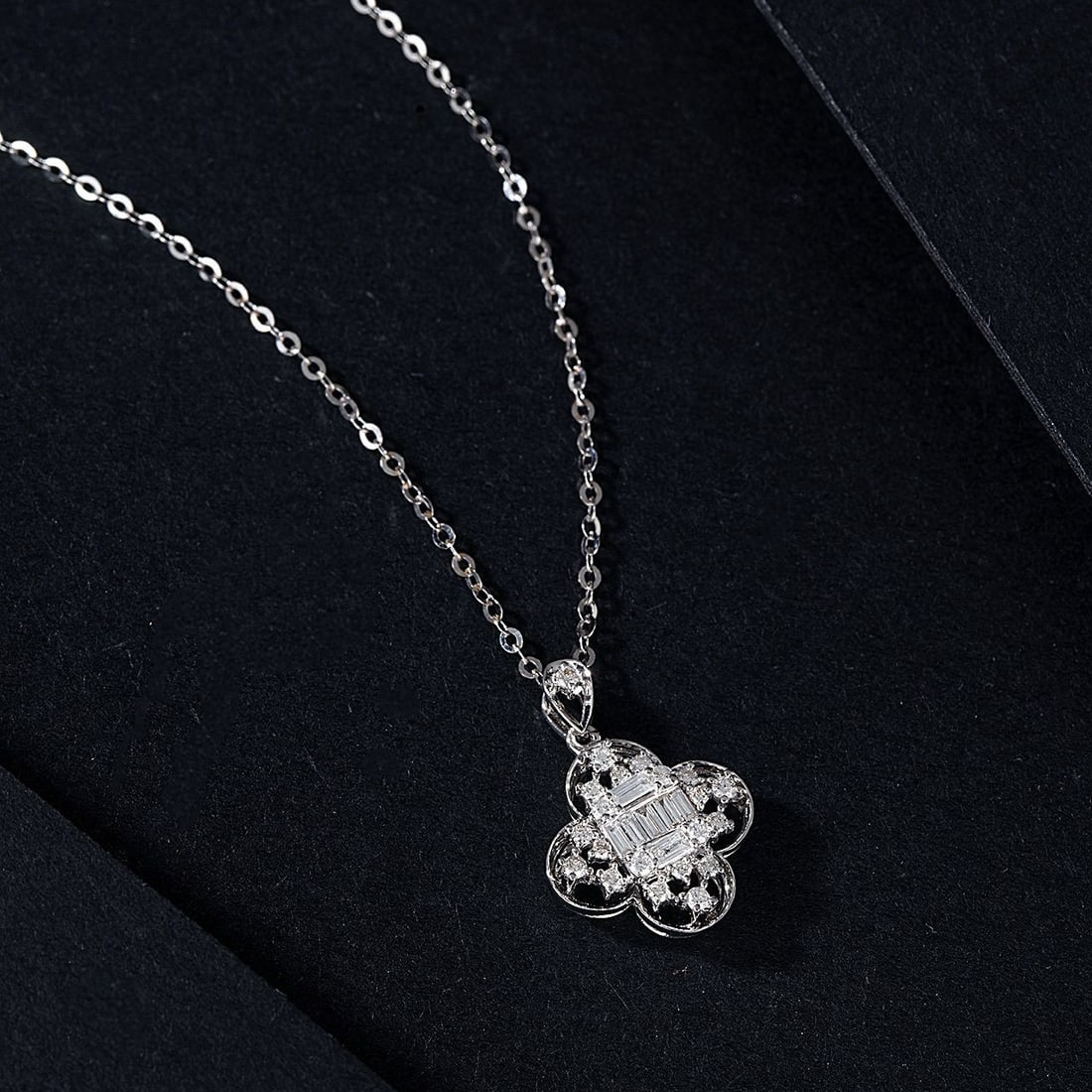 14k Gold 0.29 Ctw Natural H Diamond Pendant( Without Chain ) - 3