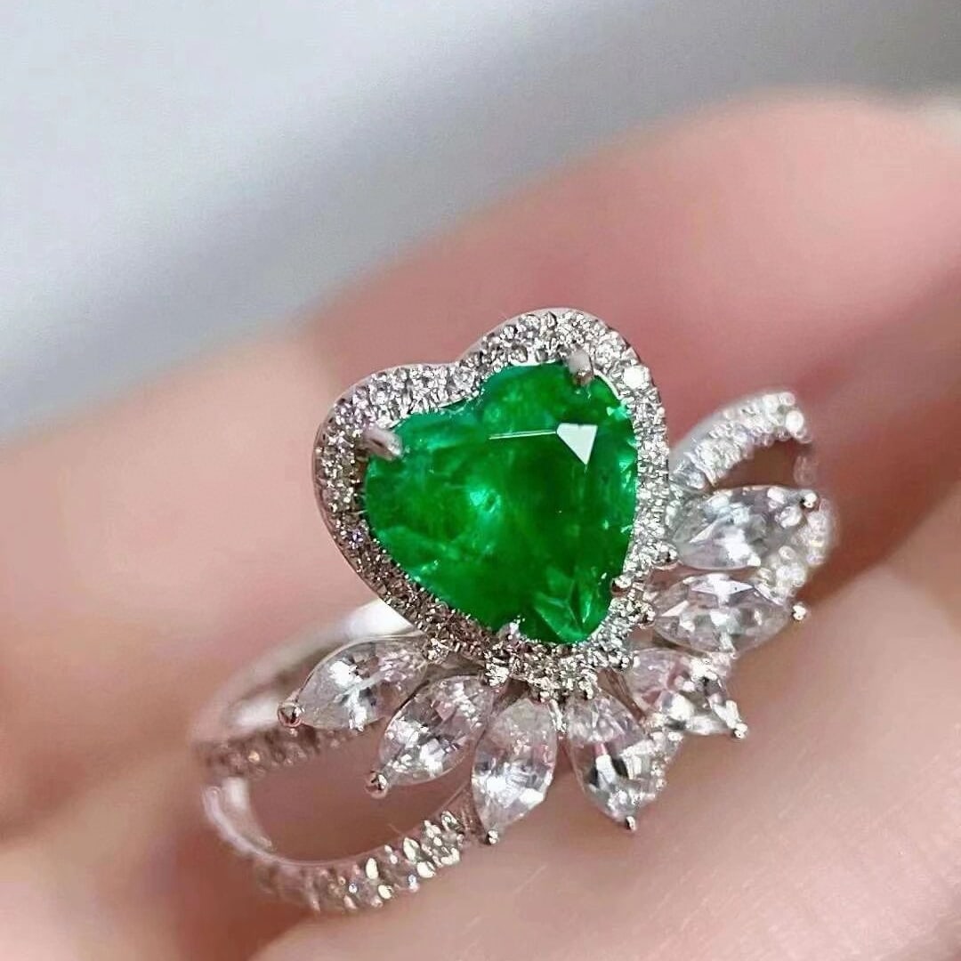 14k Gold 2.13 Ctw Vivid Green Natural Emerald & Sapphire Ring - 4