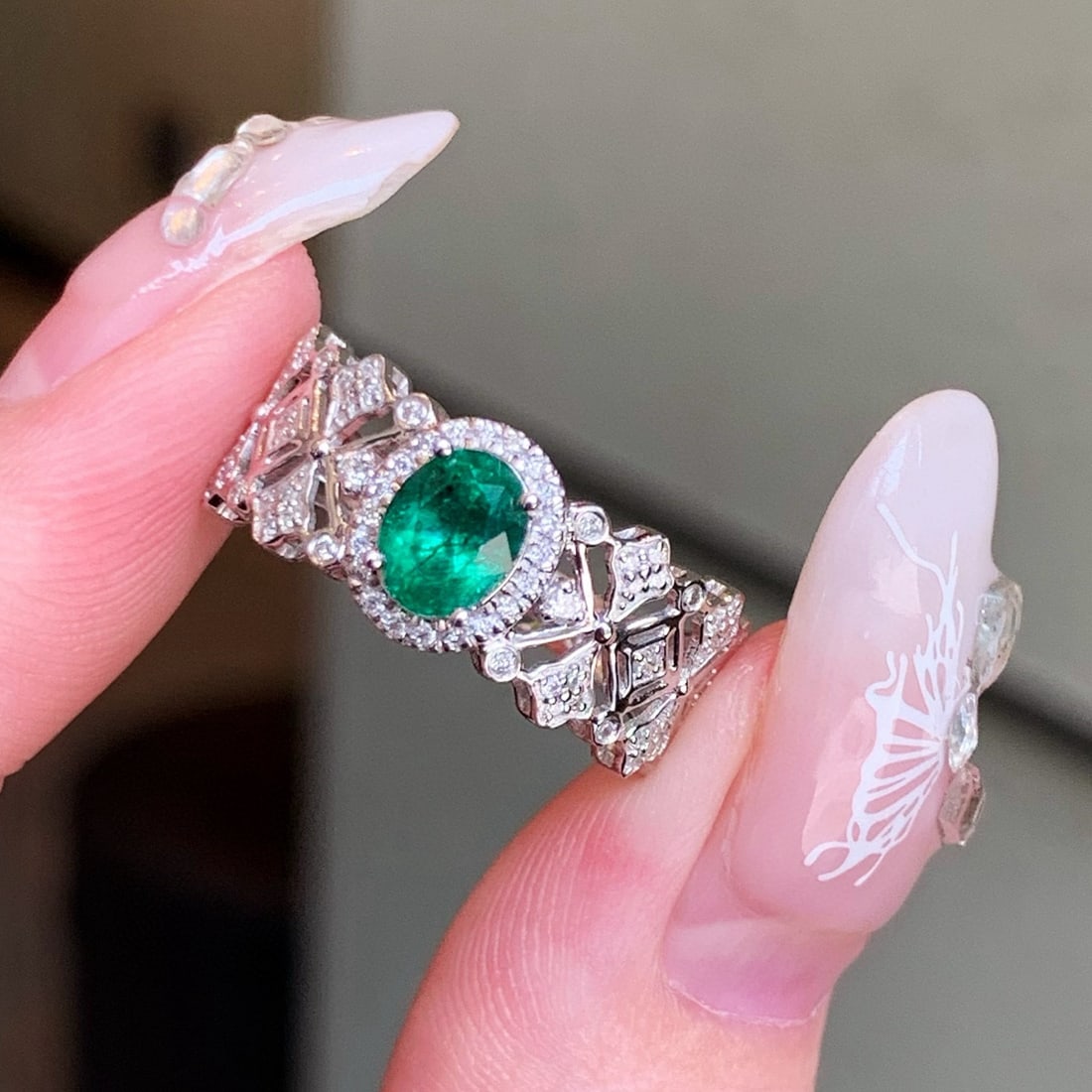 14k Gold 1.1 Ctw Vivid Green Natural Emerald & Diamond Ring - 7