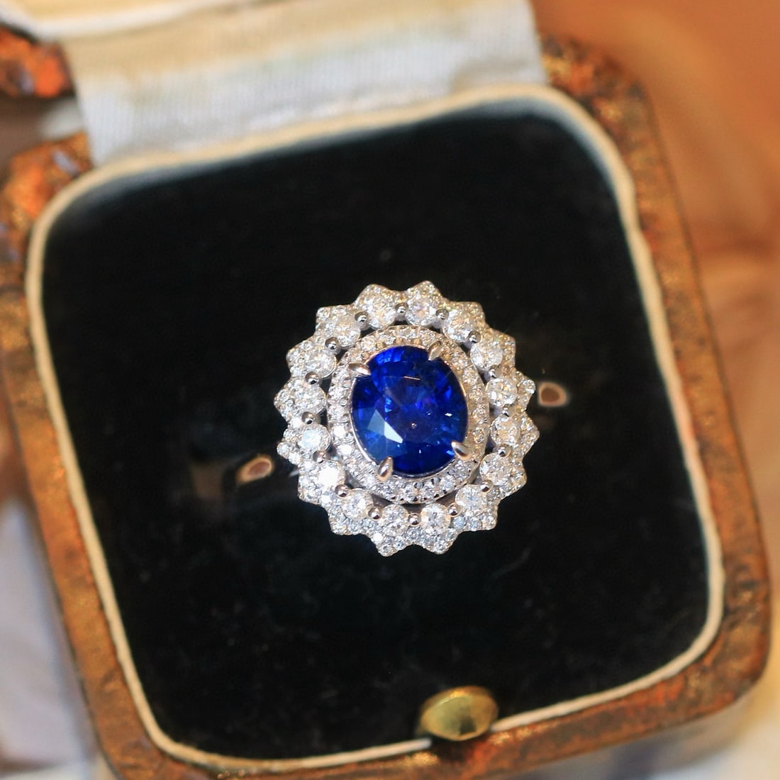 14k Gold 2.40 Ctw Natural Sapphire & Diamond Ring - 4