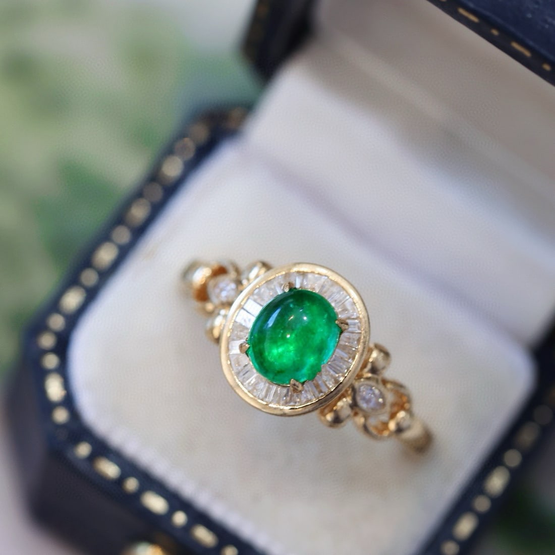 14k Gold 1.11 Ctw Natural Emerald & Diamond Ring - 2