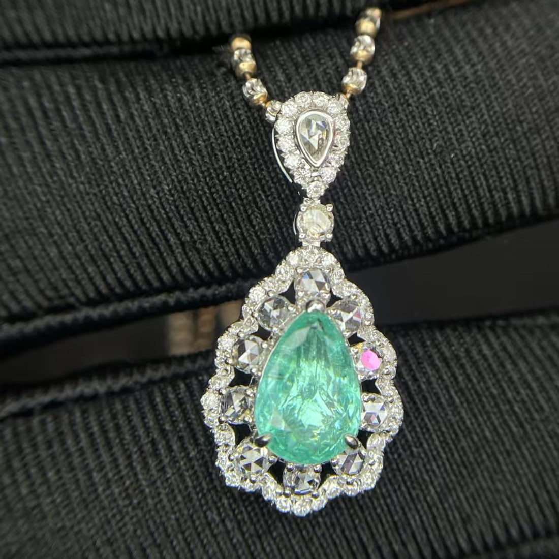 14k Gold 2.11 Ctw Natural Paraiba Tourmaline & Diamond Pendant( Without Chain ) - 4