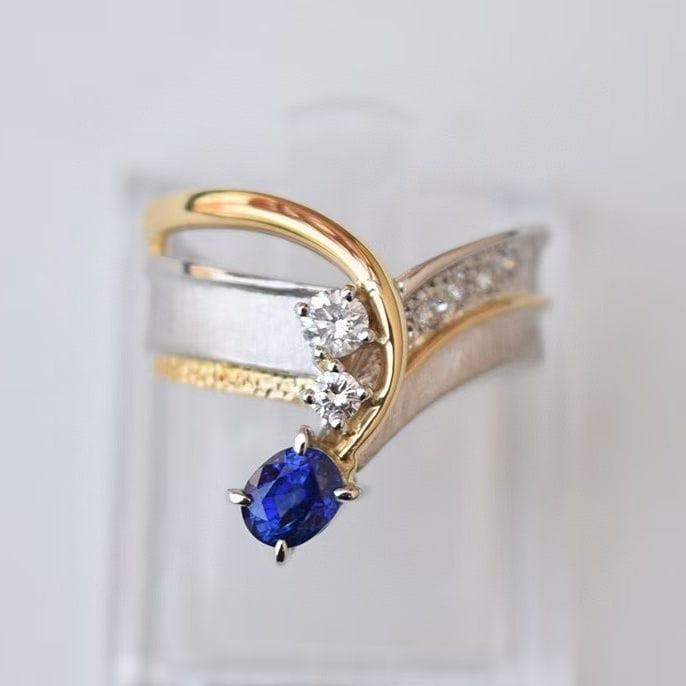14k Gold 0.88 Ctw Natural Sapphire & Diamond Ring: Ref:230952297 // gold content:14k gold // ring size:7. 25us // // main gemstone:sapphire // shape:oval // carat weight:0. 69ct // color:royal blue // treatment:natural // // adjacent gemstone 2 : diam