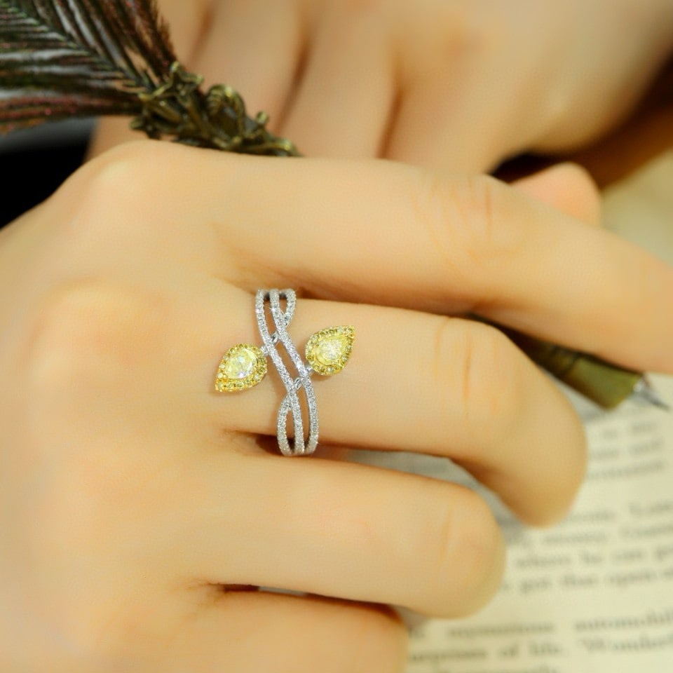 14k Gold 0.67 Ctw Natural Yellow Diamond & Diamond Ring - 6