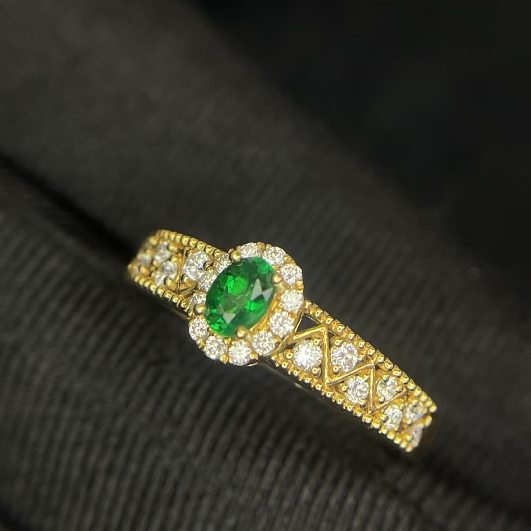 14k Gold 0.21 Ct Vivid Green Natural Emerald & Diamond Ring - 2