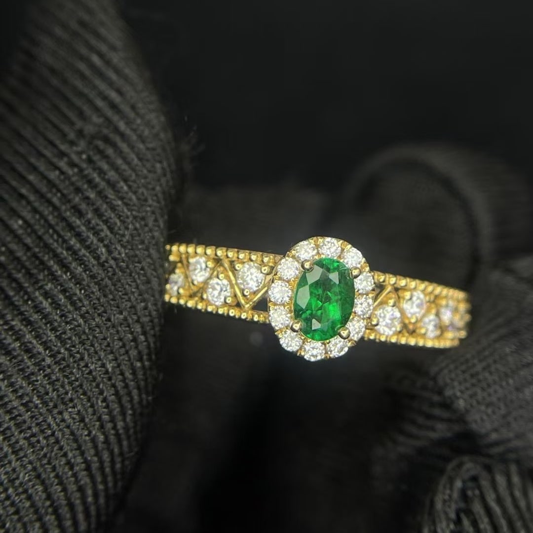 14k Gold 0.21 Ct Vivid Green Natural Emerald & Diamond Ring - 3