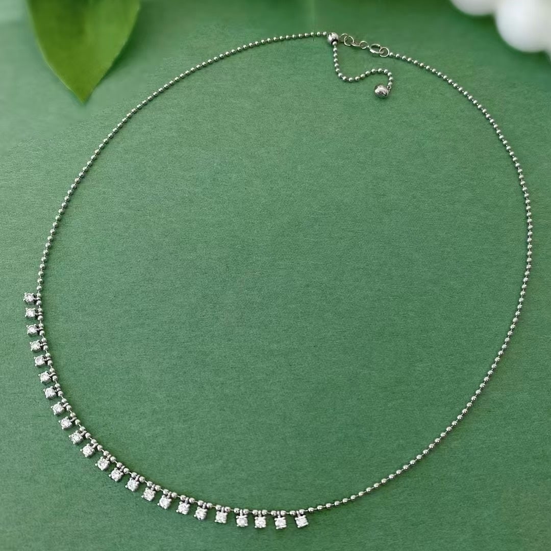 14k Gold 1 Ct Natural H Diamond Necklace: Ref:230952347 // gold content:14k gold // main gemstone:diamond // shape:round // carat weight:1ct // clarity grade:vs-si // color:h // treatment:natural // cut grade:g // Low Estimate: