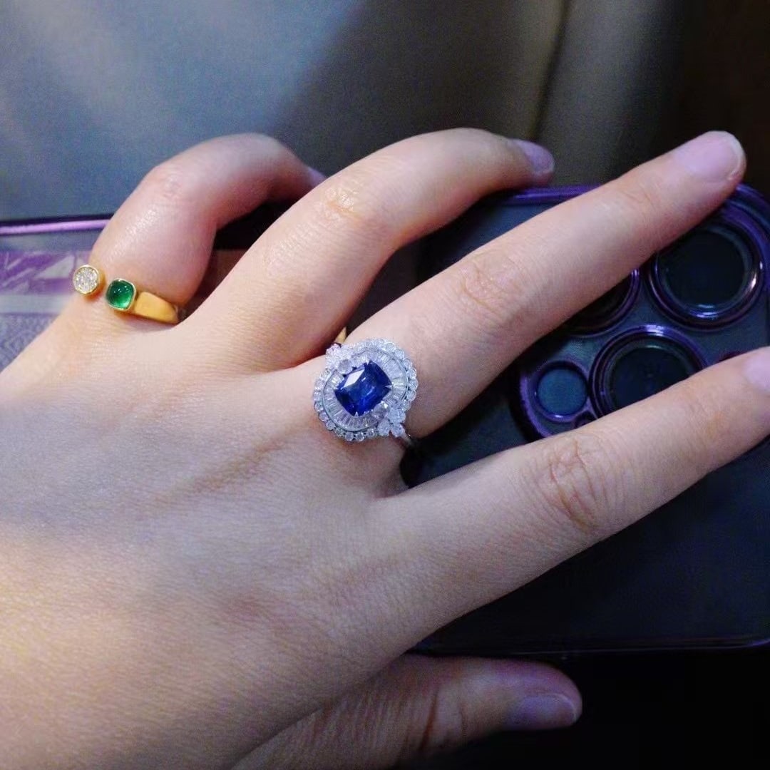 14k Gold 1.96 Ctw Natural Sapphire & Diamond Ring - 5