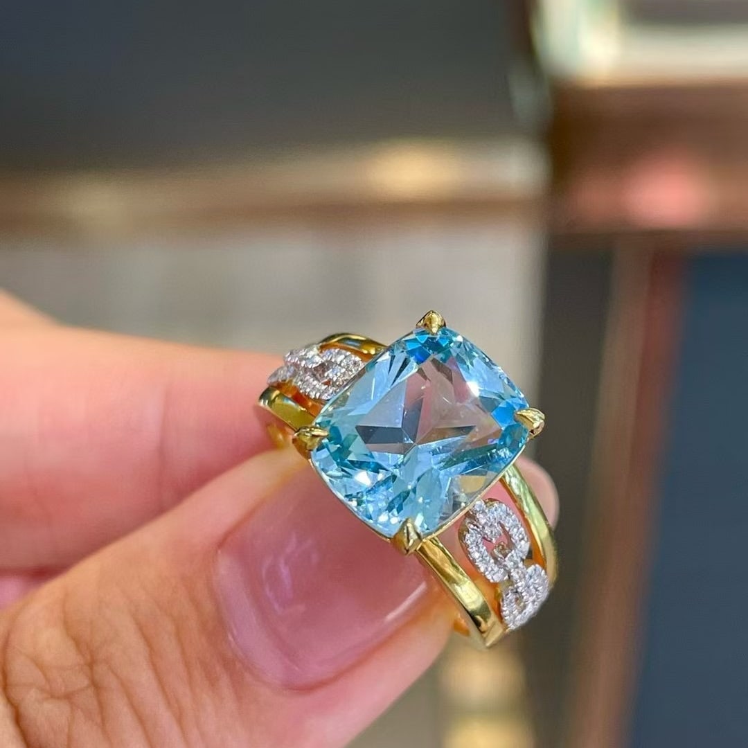 14k Gold 5.01 Ctw Natural Aquamarine & Diamond Ring - 2