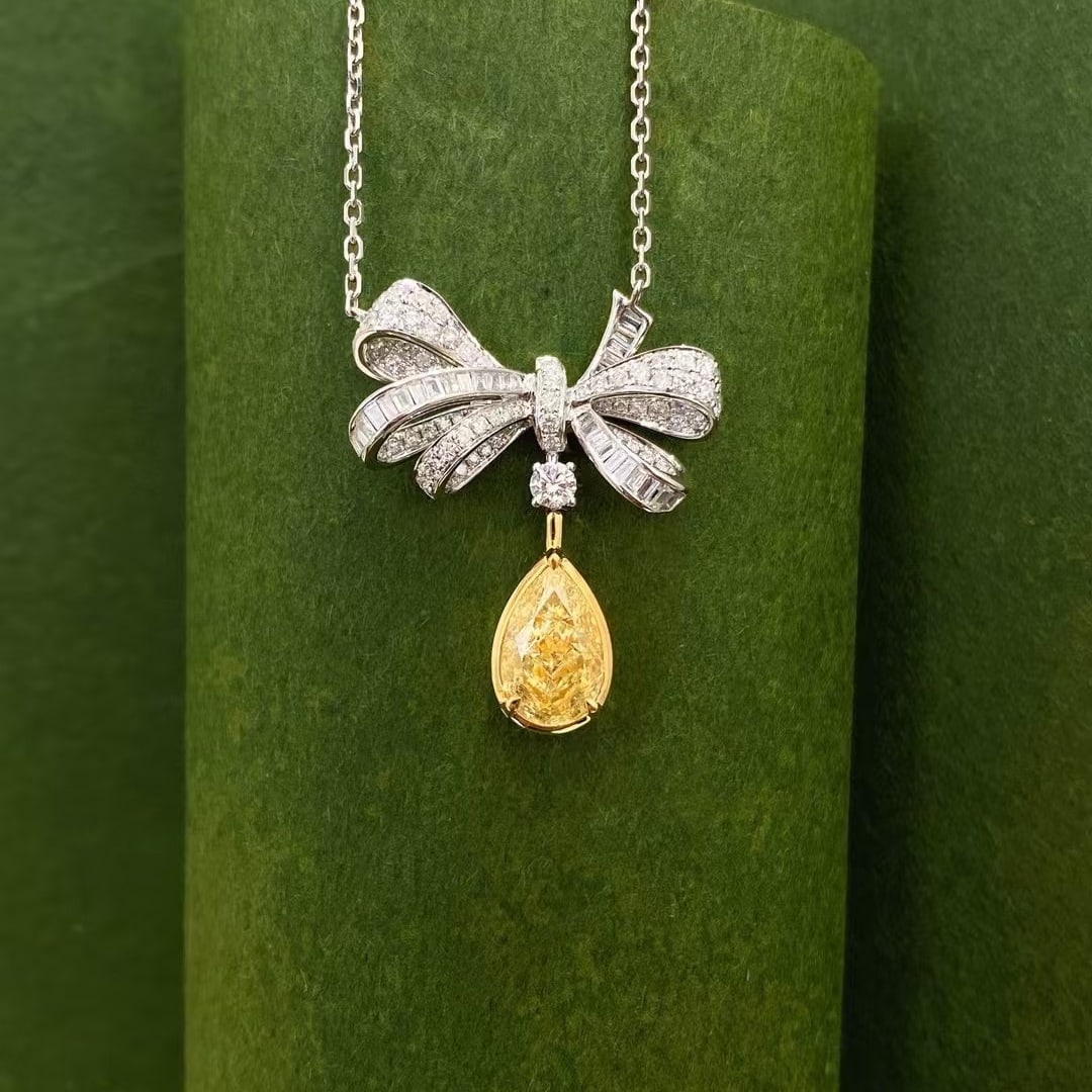14k Gold 2.18 Ctw Natural Yellow Diamond & Diamond Necklace: Ref:230952362 // gold content:14k gold // main gemstone:yellow diamond // shape:pear // carat weight:1. 55ct // color:yellow // treatment:natural // // adjacent gemstone 2 : diamond // shape:multiply