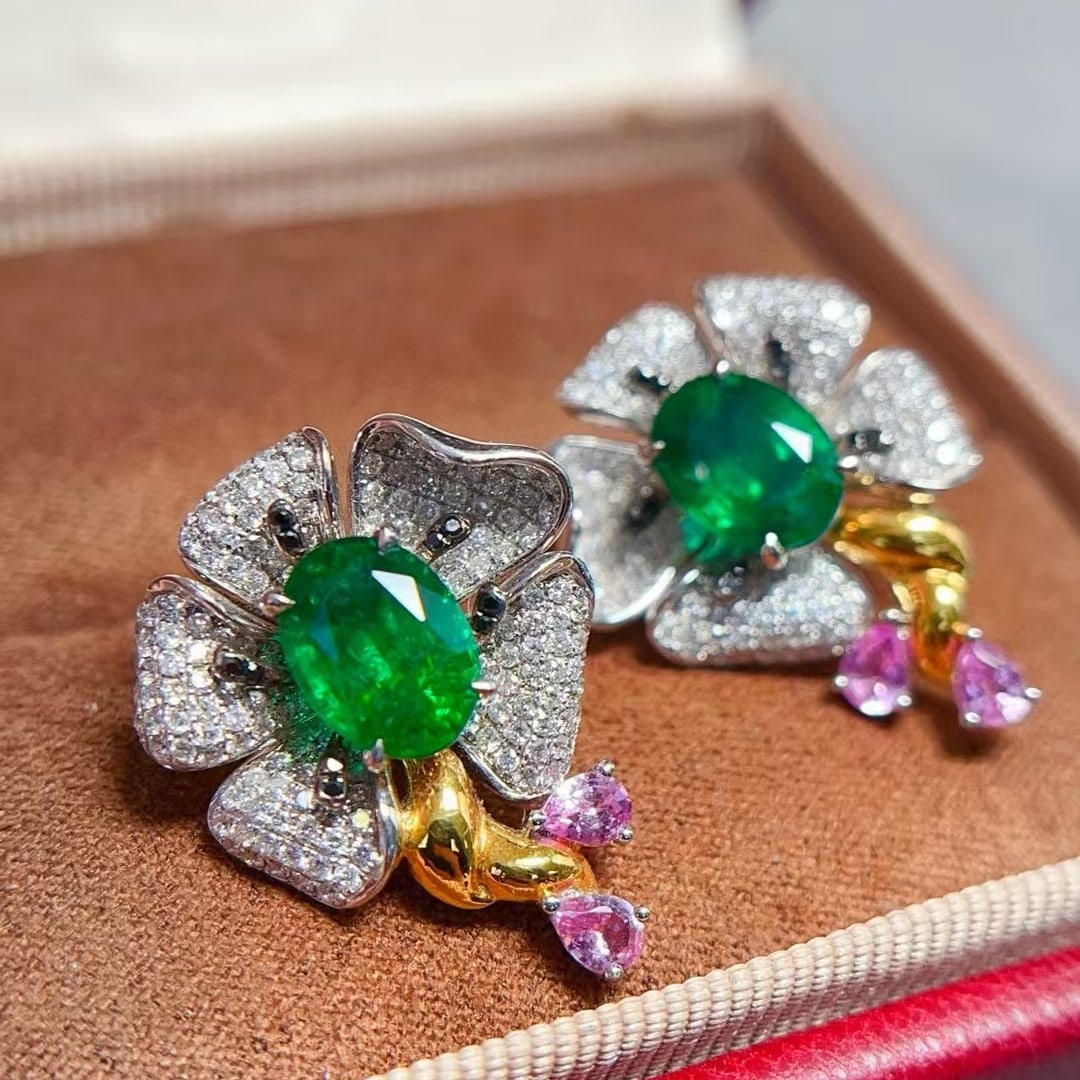 14k Gold 4.35 Ctw Vivid Green Natural Emerald & Diamond Earrings - 2