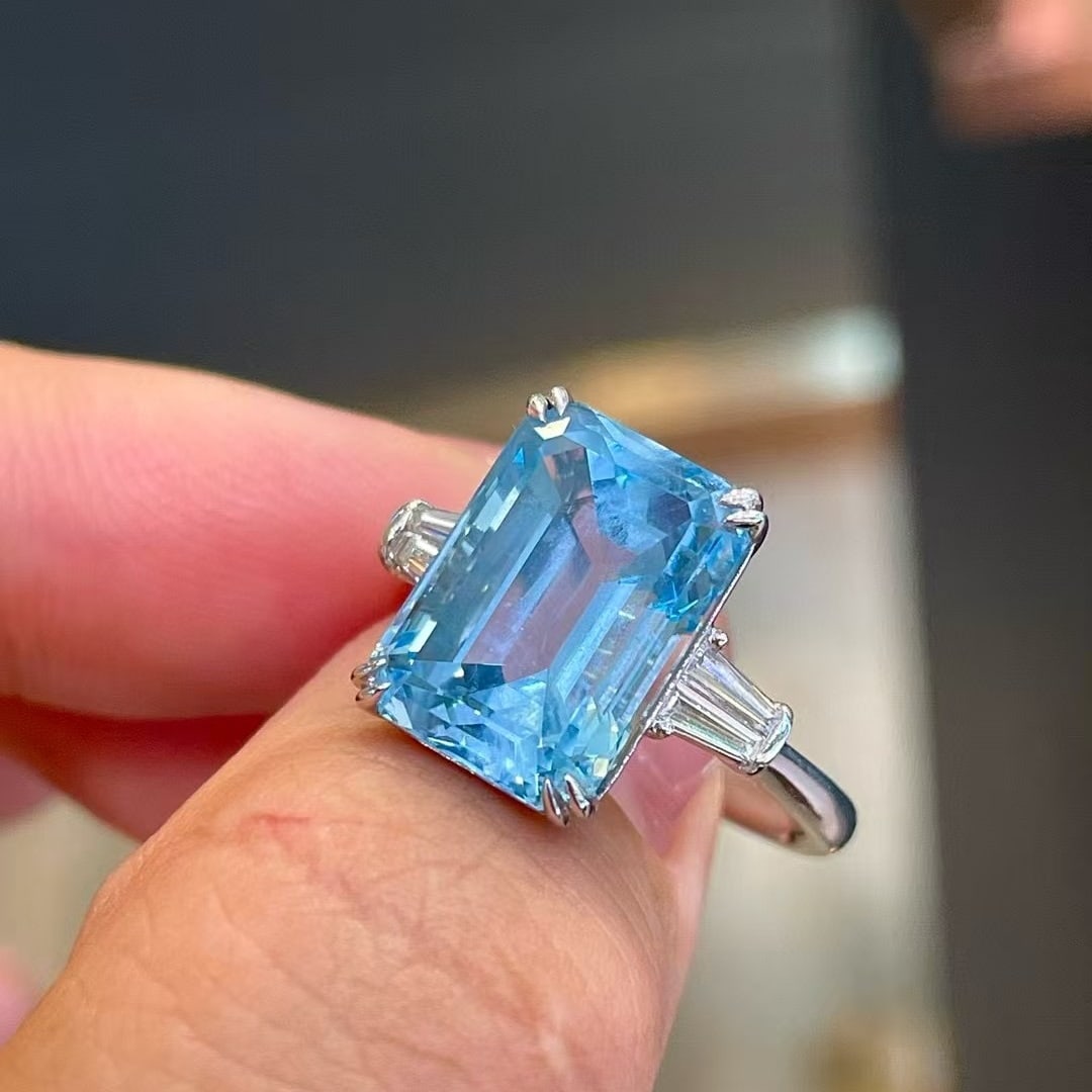 14k Gold 6.92 Ctw Natural Aquamarine & Diamond Ring - 4