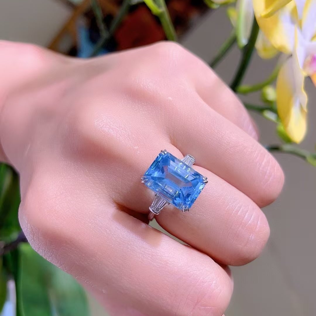 14k Gold 6.92 Ctw Natural Aquamarine & Diamond Ring - 6