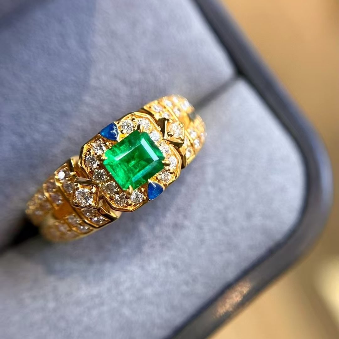 14k Gold 0.77 Ctw Vivid Green Natural Emerald & Diamond Ring - 2