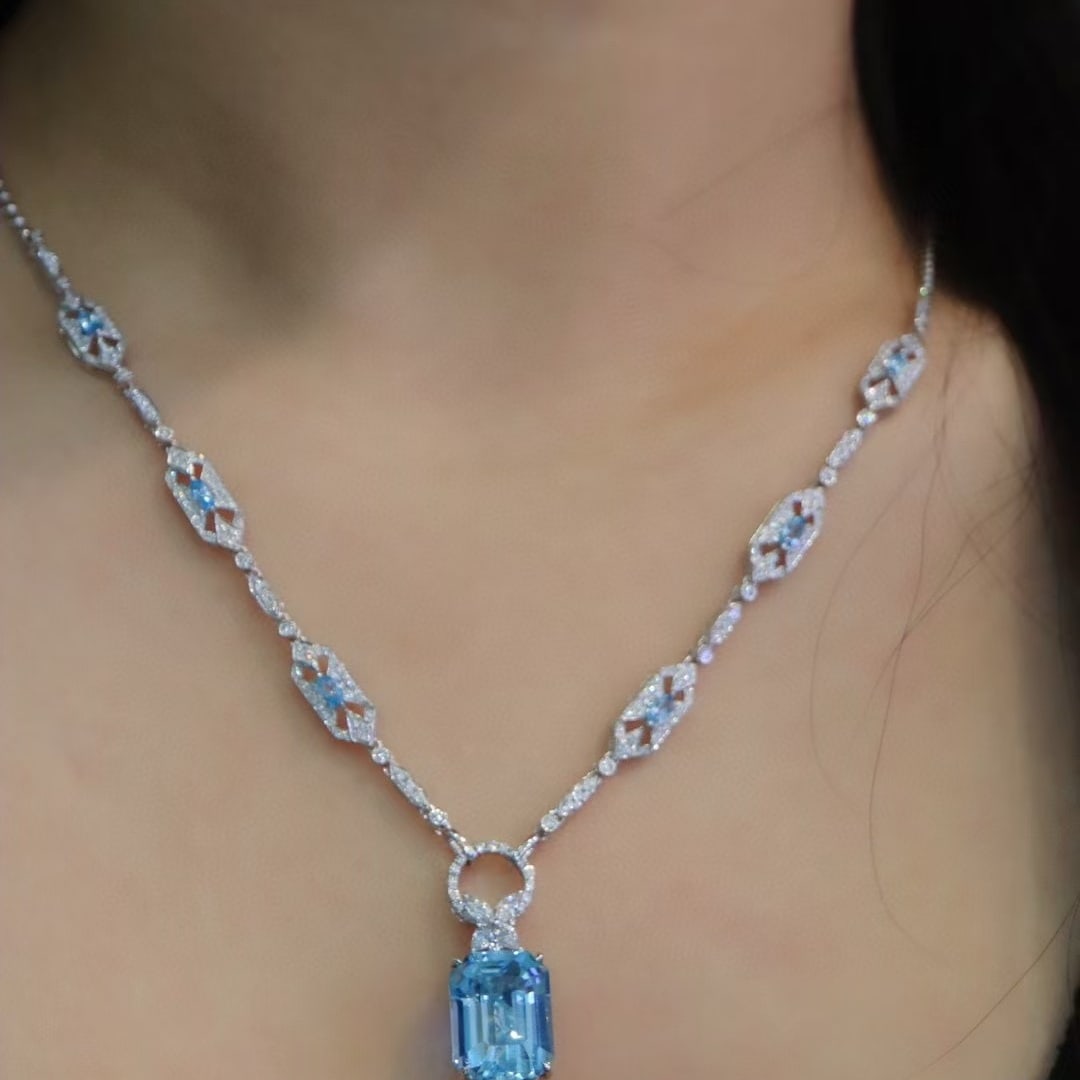 14k Gold 6.35 Ctw Natural Aquamarine & Diamond Pendant( Without Chain ) - 4