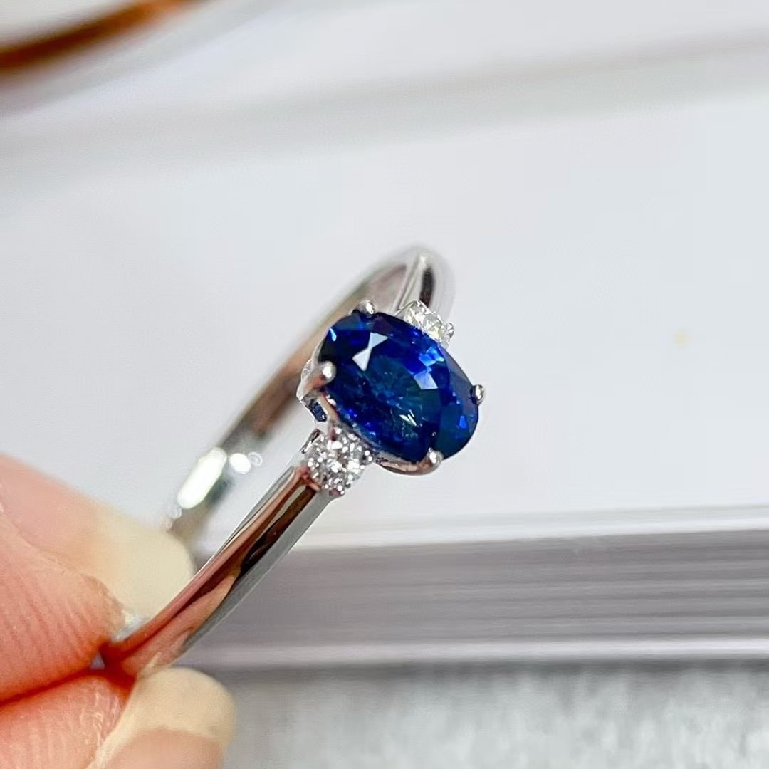 14k Gold 0.86 Ctw Natural Sapphire & Diamond Ring - 4