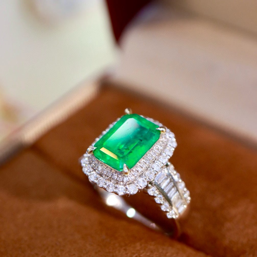 14k Gold 2.93 Ctw Natural Emerald & Diamond Ring - 6