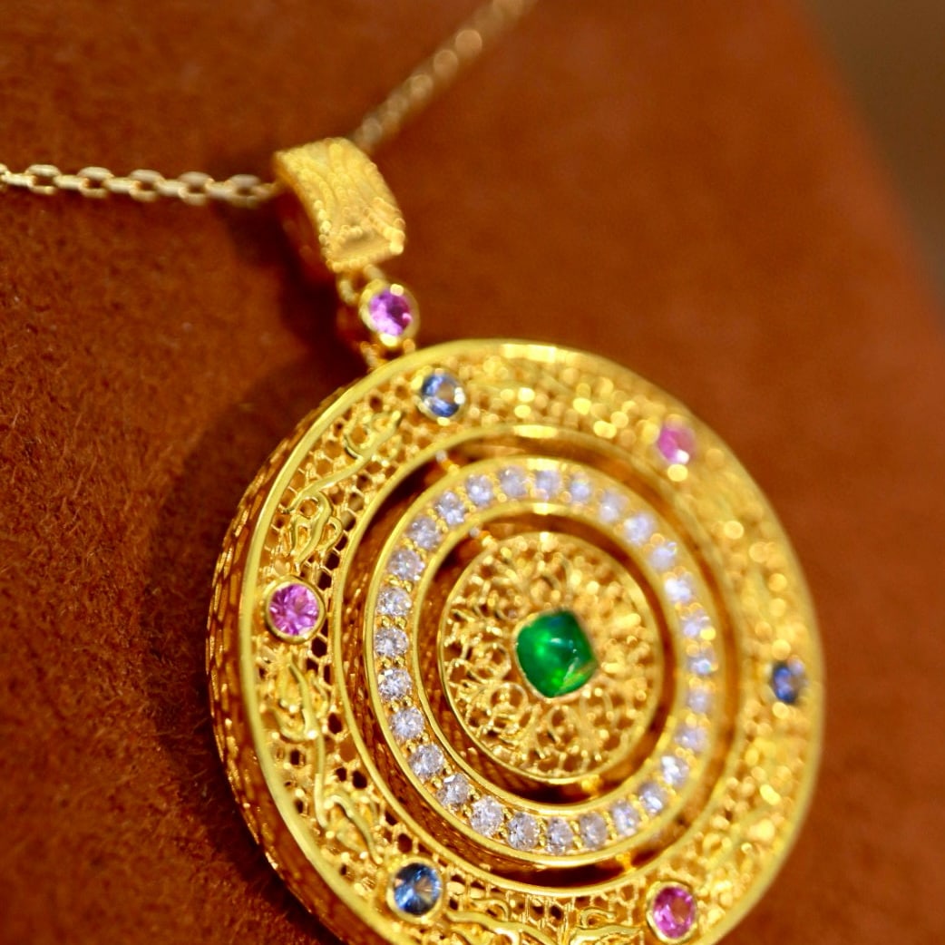 14k Gold 0.51 Ctw Vivid Green Natural Emerald & Diamond Pendant( Without Chain ) - 2