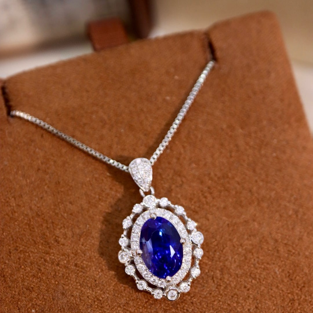 14k Gold 3.90 Ctw Natural Sapphire & Diamond Brooch/pendant( Without Chain ): Ref:230952443 // gold content:14k gold // main gemstone:sapphire // shape:oval // carat weight:3. 40ct // color:royal blue // treatment:natural // // adjacent gemstone 2 : diamond // shape:round // ca