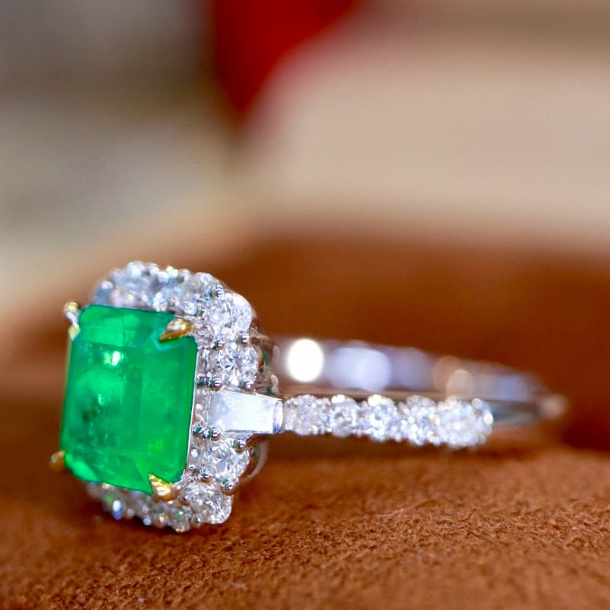 14k Gold 1.61 Ctw Natural Emerald & Diamond Ring - 4