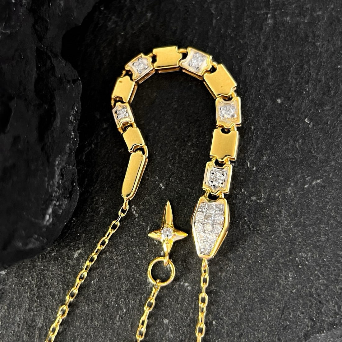 14k Gold 0.13 Ct Natural H Diamond Bracelet - 3